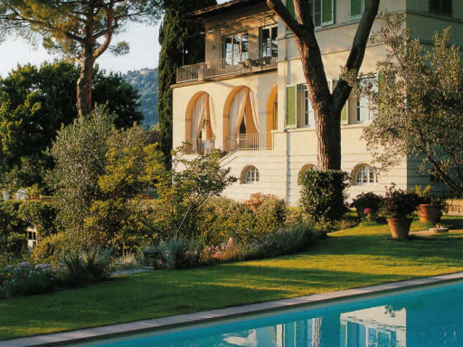Private villa Fiesole Tuscany